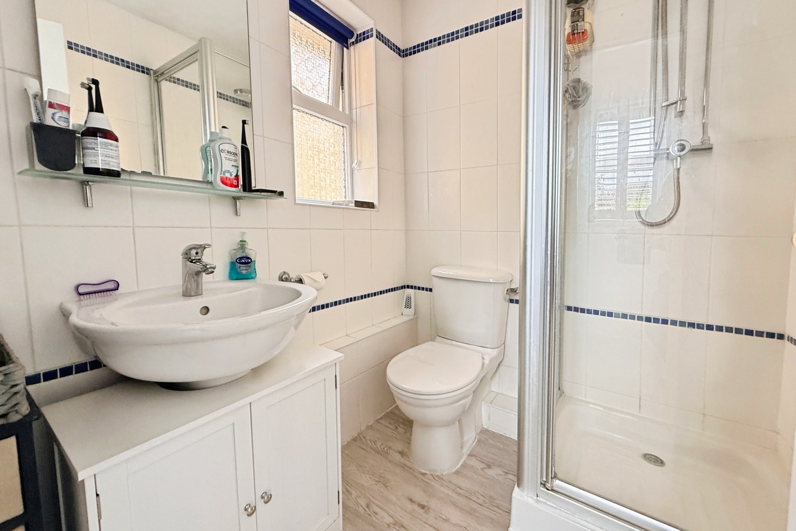 Ensuite
