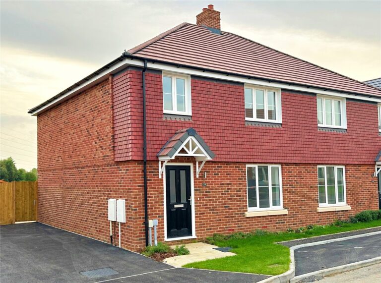 New Build Homes in Surrey & Hampshire I Shared Ownership