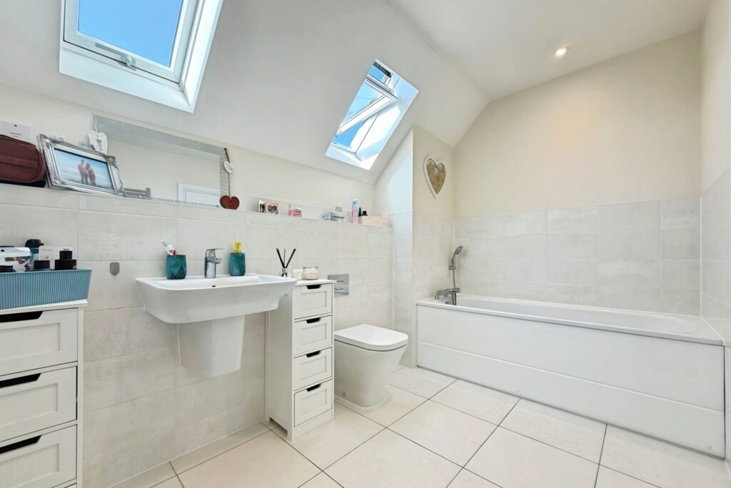 Property Image_11