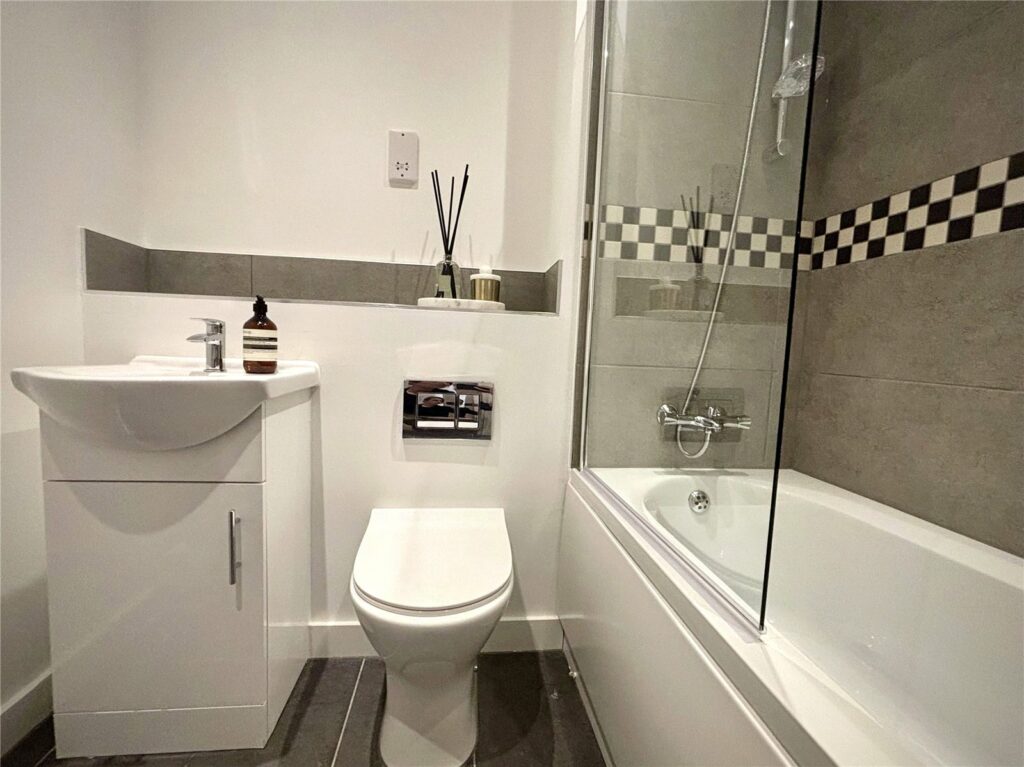 Property Image_28