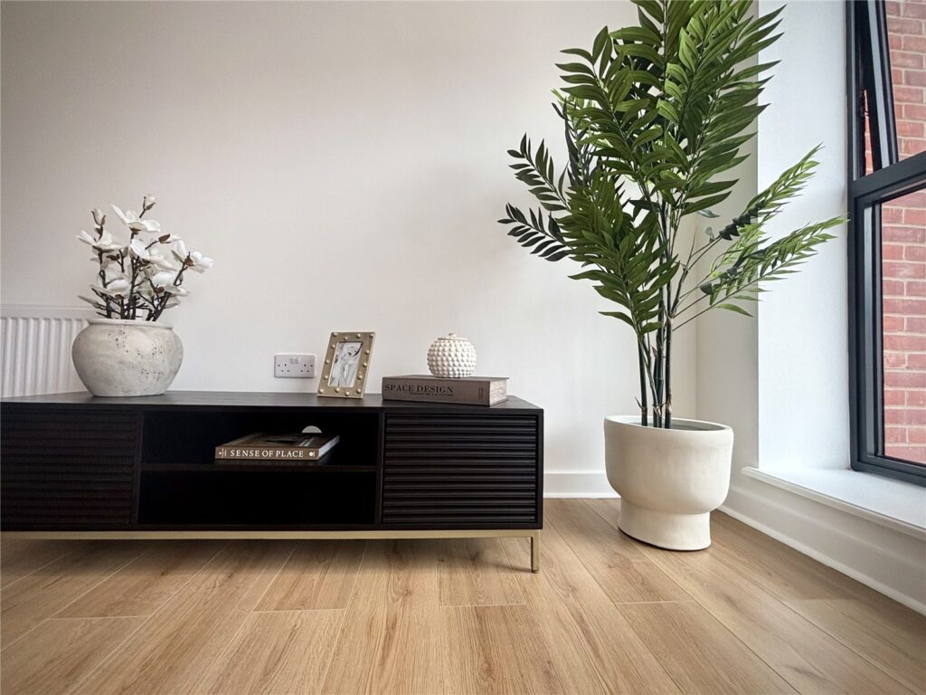 Property Image_24