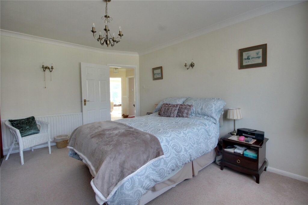 Property Image_12