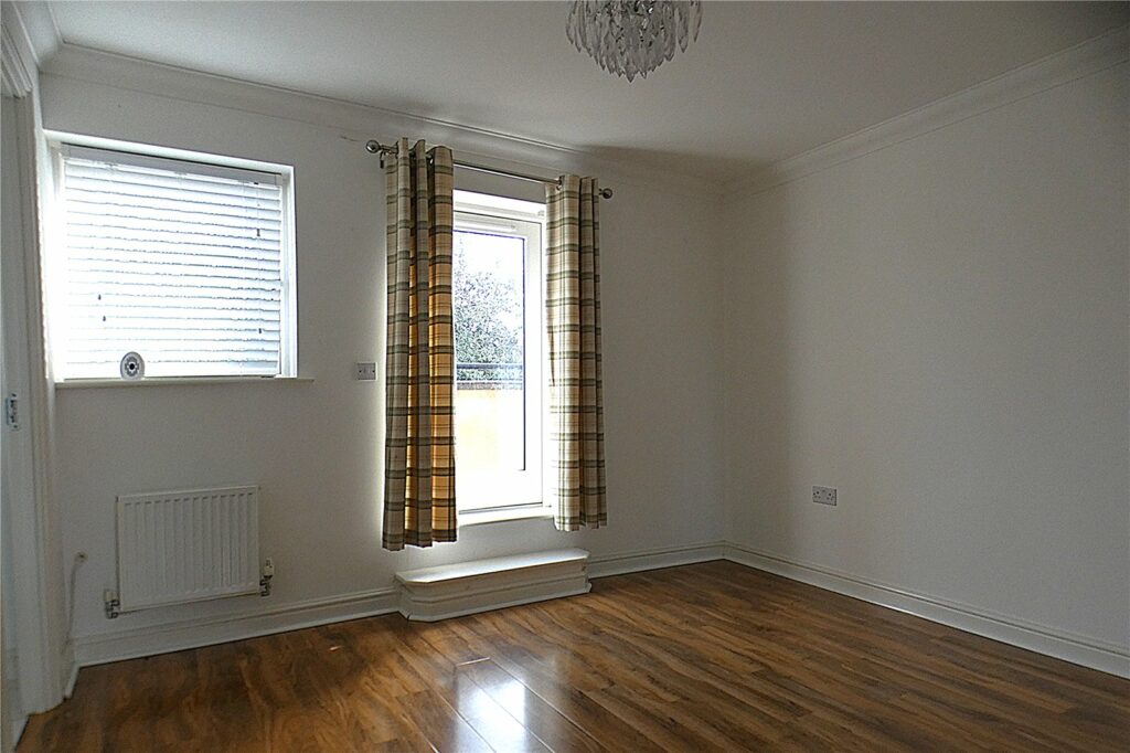 Property Image_11