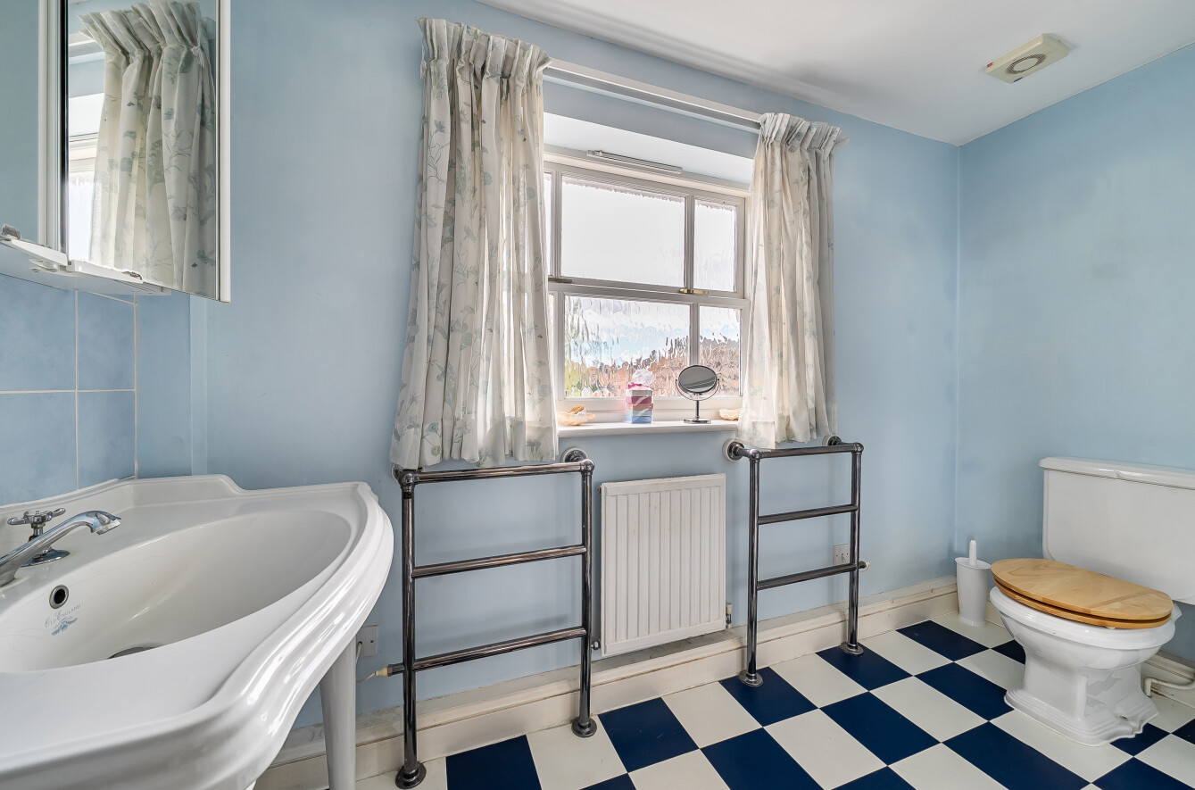 Ensuite